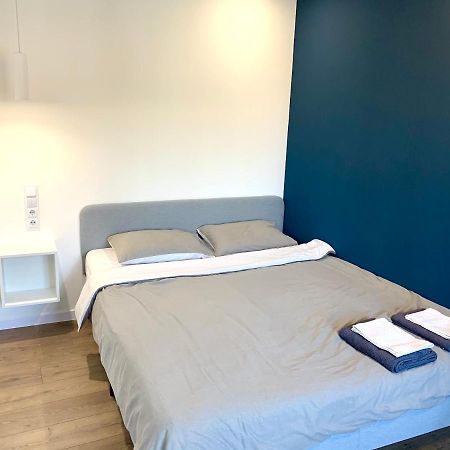 Navy City Center Apartment Двокімнатні Апартаменти В Центрі Міста โปลตาวา ภายนอก รูปภาพ